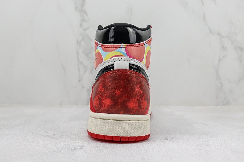 Air Jordan 1 Retro High "Spider-Man Across the Spider-Verse" фото № 8
