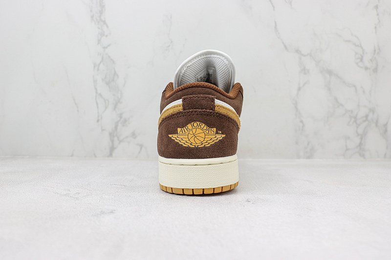 Air Jordan 1 Low "Cacao Wow" фото № 9