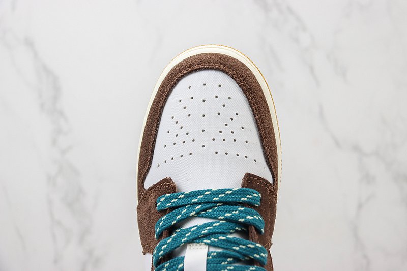 Air Jordan 1 Low "Cacao Wow" фото № 4