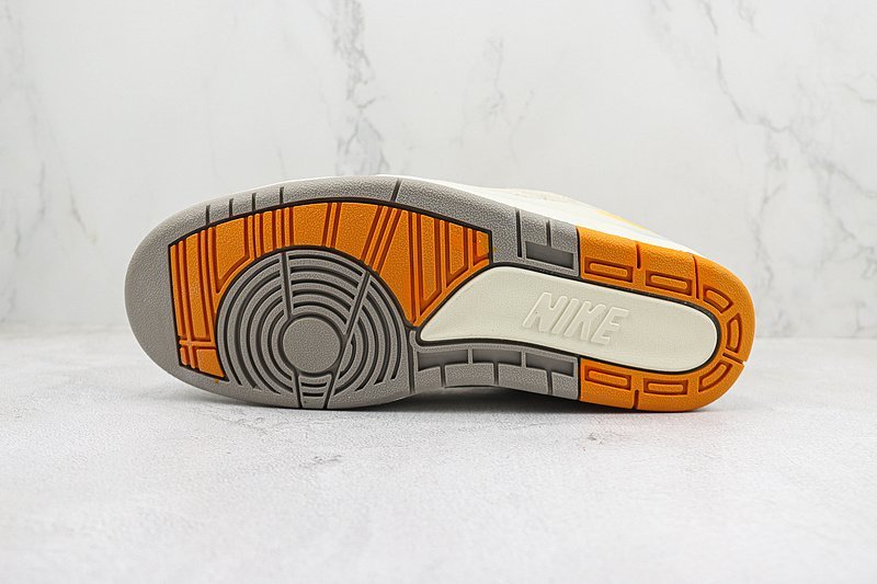 Air Jordan 2 Retro Low "Orange" фото № 8