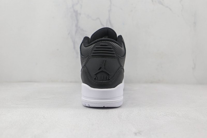 Air Jordan 3 Retro "Cyber Monday" фото № 9