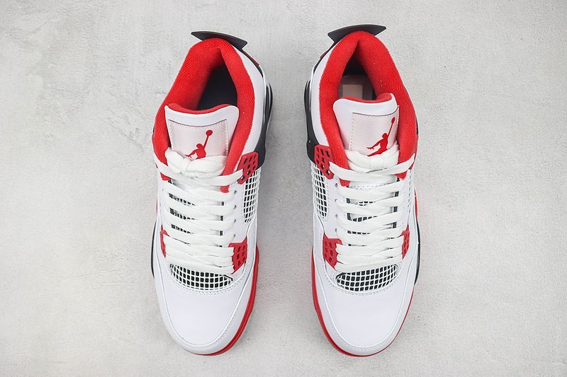 Air Jordan 4 "White/Dark Grey/Fire Red" фото № 7
