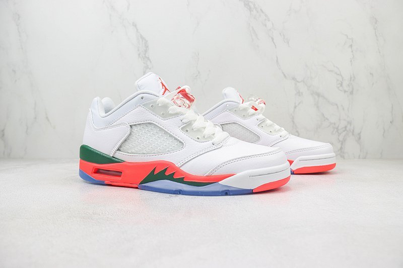 Air Jordan 5 Low "Hurricanes" фото № 6