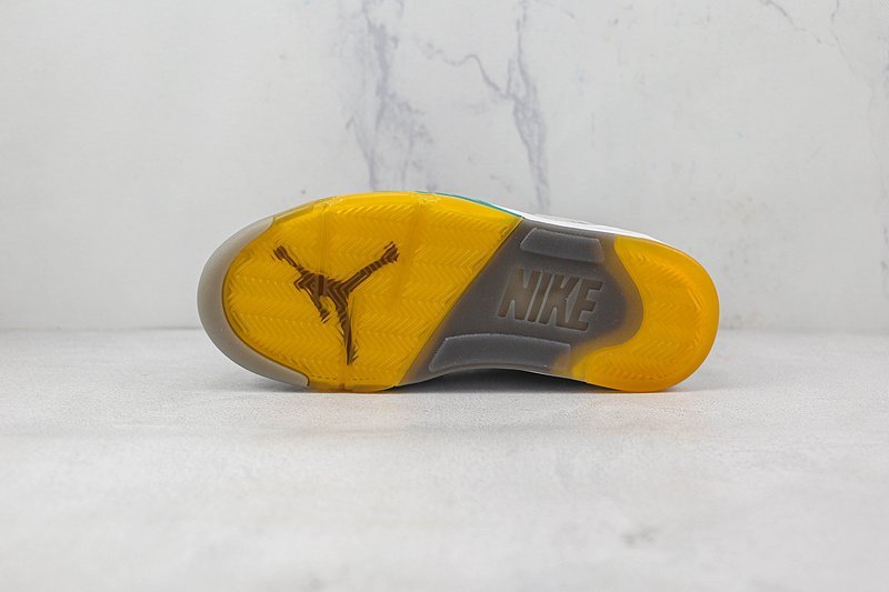 OFF-White x Air Jordan 5 "Grey/Green" фото № 8