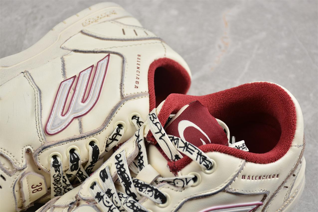Balenciaga Hamptons Worn Out "Beige/Red" фото № 8