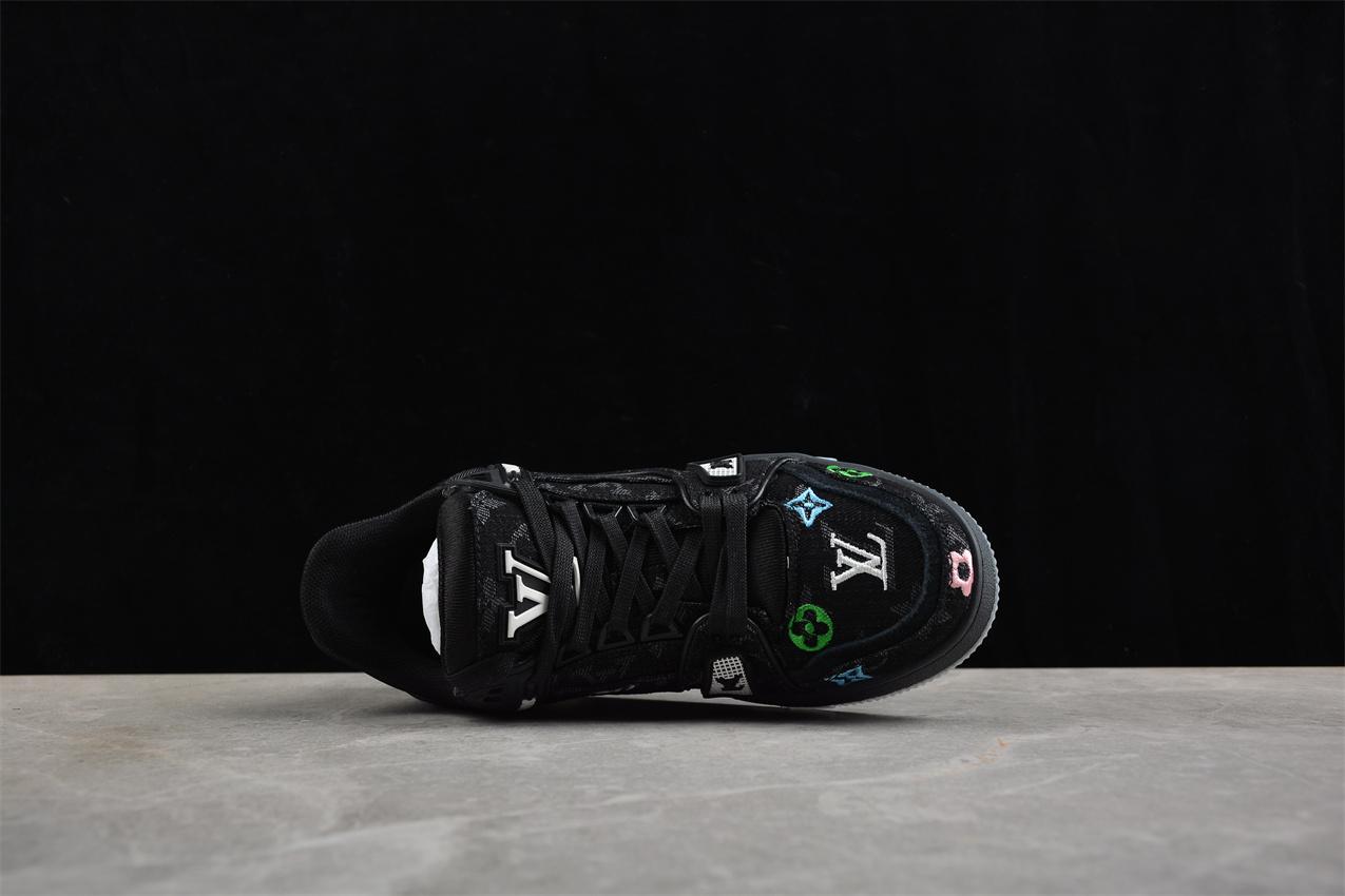 Louis Vuitton Trainer "Midnight Black" фото № 3