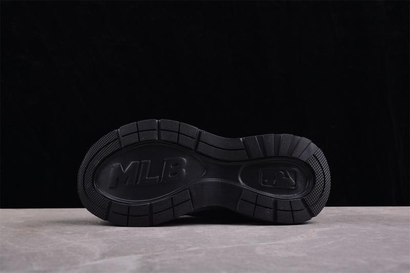 MLB Fastball Classic Monogram "Black" фото № 4
