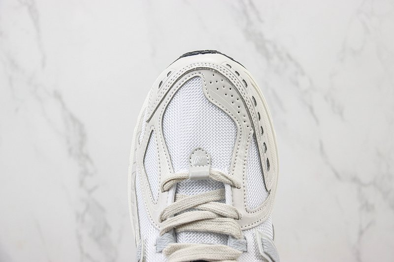 New Balance 1906R "White/Silver" фото № 4