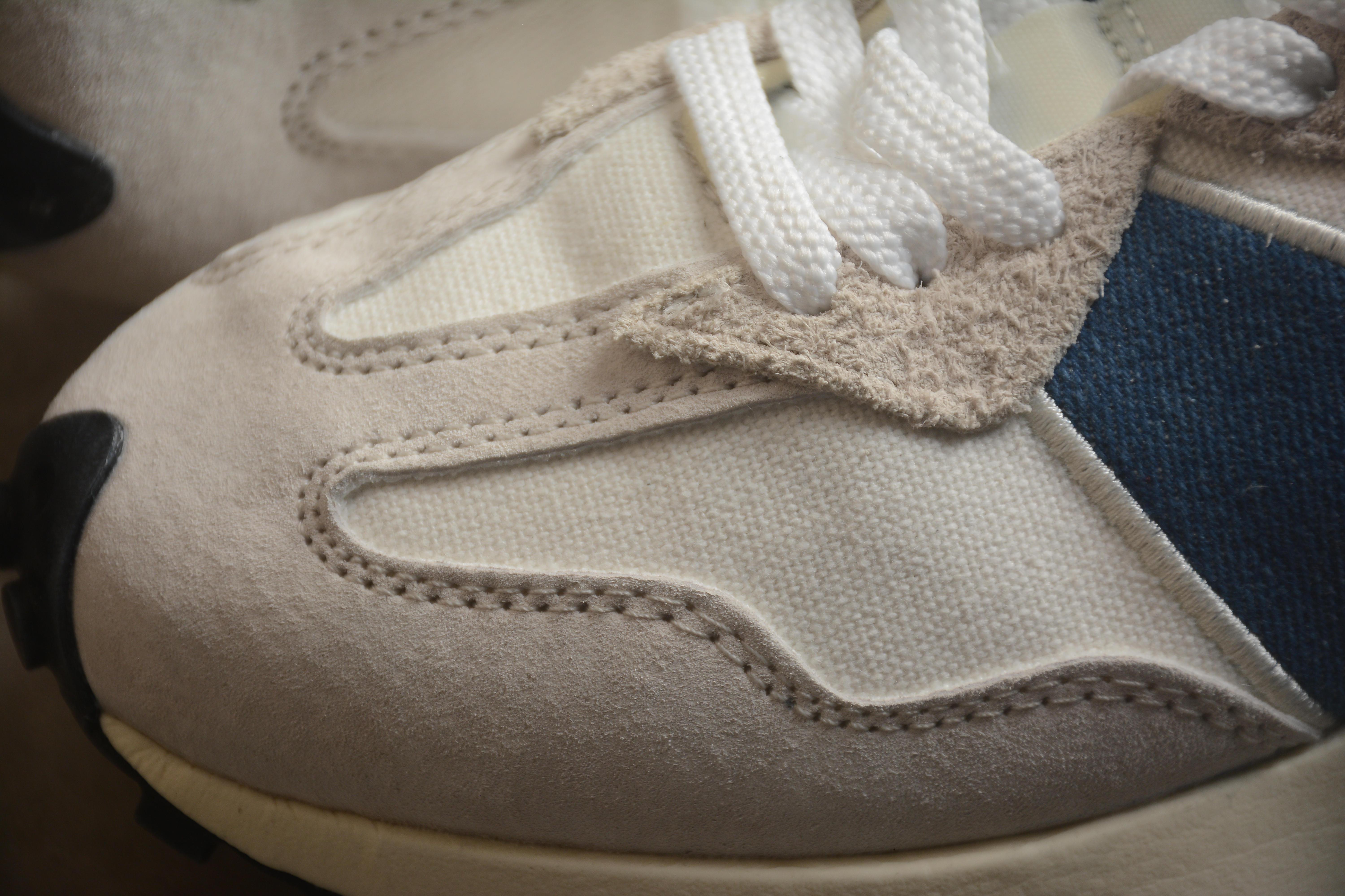 New Balance 327 "Beige White Blue" фото № 9