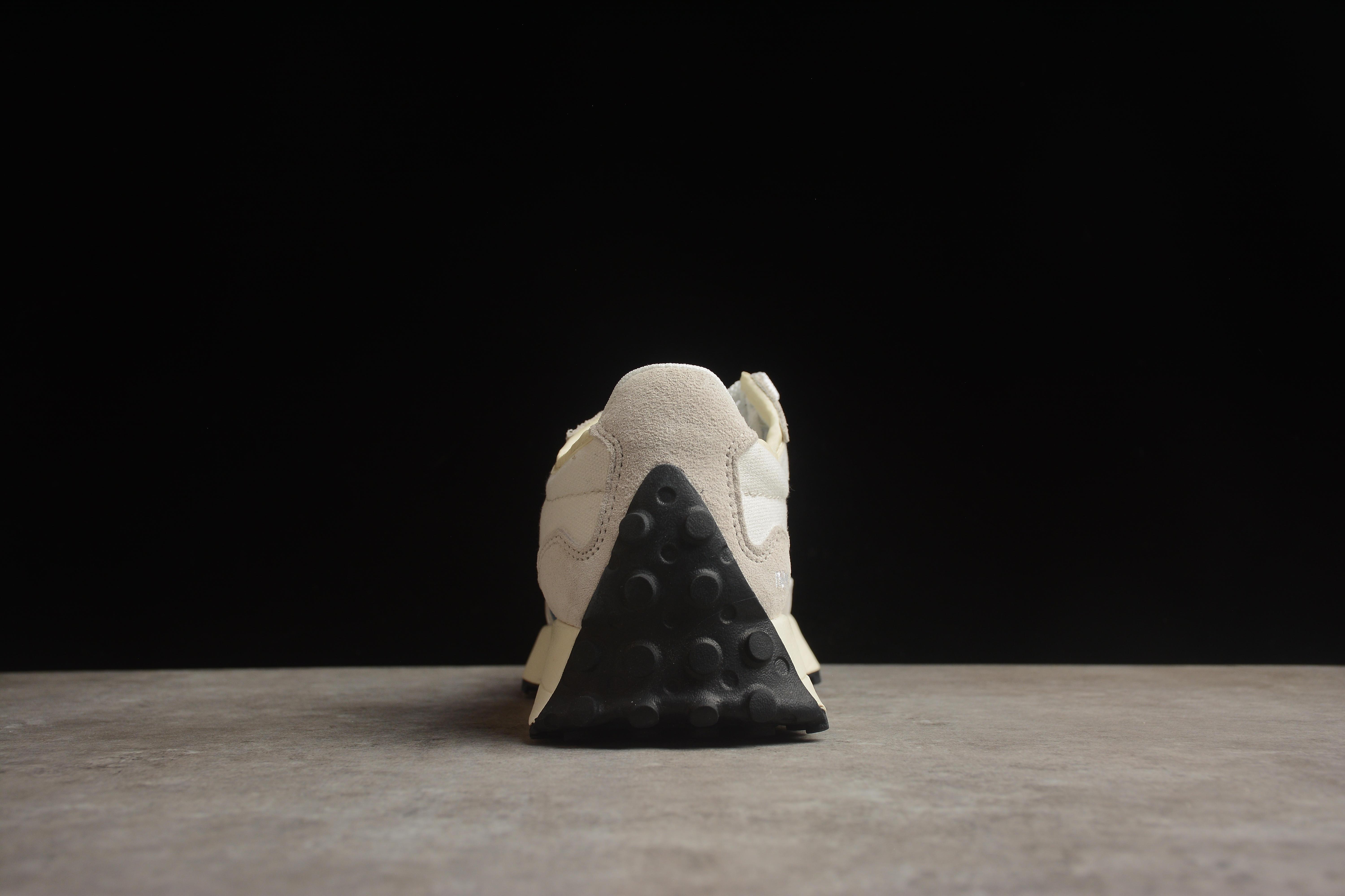 New Balance 327 "Beige White Blue" фото № 3