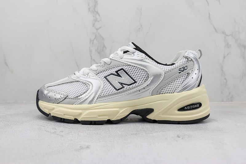New Balance 530 "Silver/Metallic/Beige" фото № 2