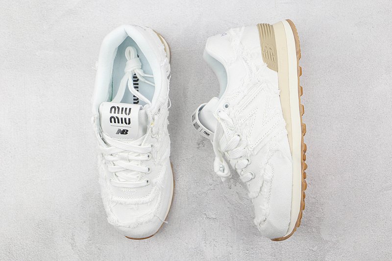 Miu Miu x New Balance 574 "White" фото № 6