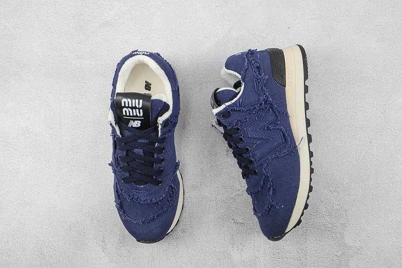Miu Miu x New Balance 574 "Ribbed Blue" фото № 6