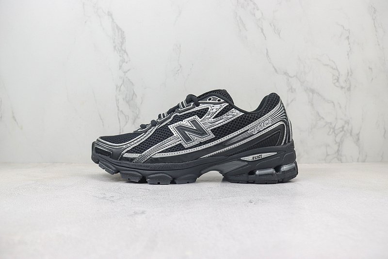 New Balance 740 "Black/Silver" фото № 2