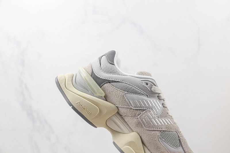 New Balance 9060 “Lunar New Year” фото № 4