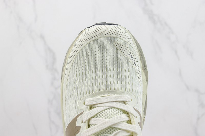 New Balance Fresh Foam X More Trail V3 "Olive Green/Cream White" фото № 4