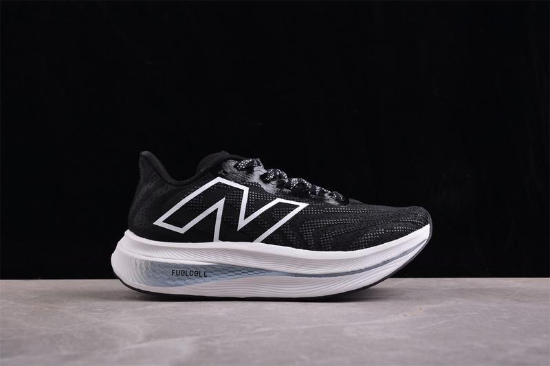 Stone Island x New Balance FuelCell "Black" фото № 2