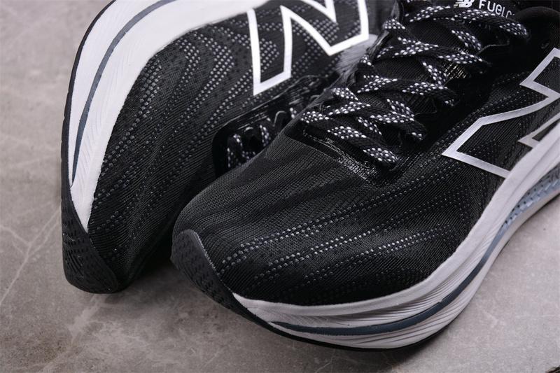 Stone Island x New Balance FuelCell "Black" фото № 7