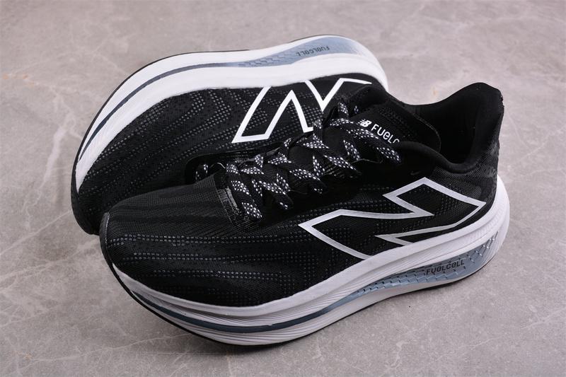 Stone Island x New Balance FuelCell "Black" фото № 6