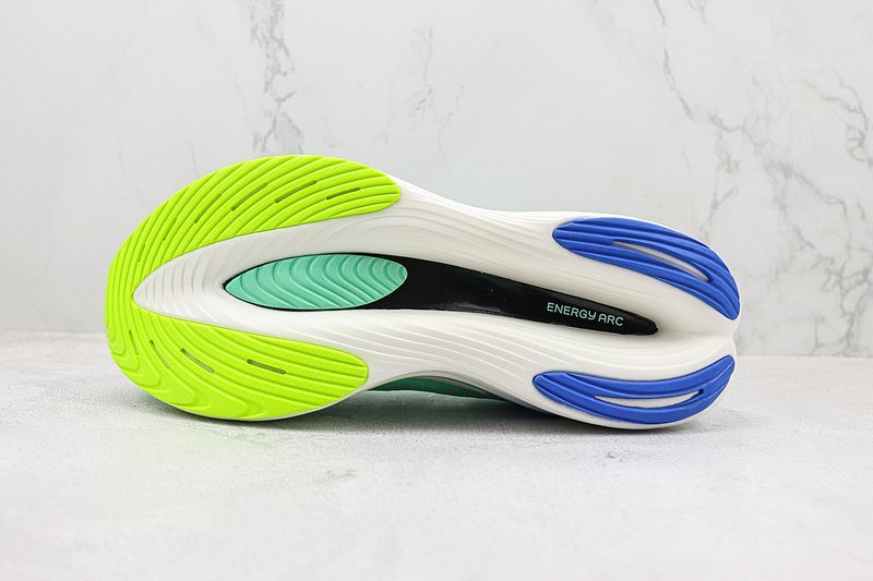 New Balance FuelCell RC Elite V3 "Bright Mint" фото № 8