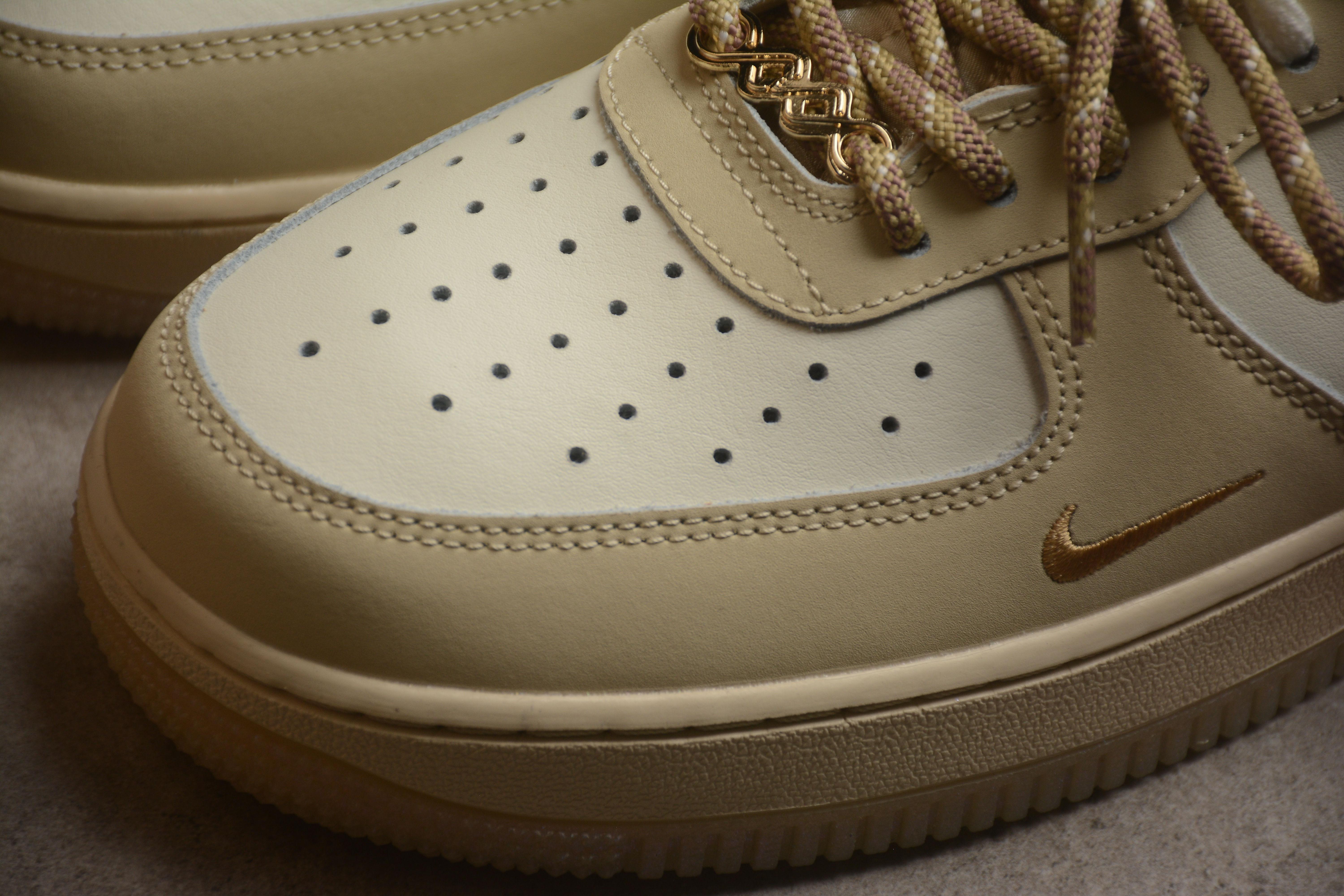 Nike Air Force 1 Low "Year of the Snake" фото № 7