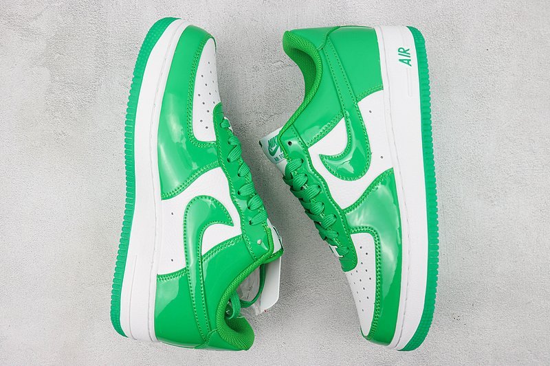 Nike Air Force 1 Low "Green Patent" фото № 6