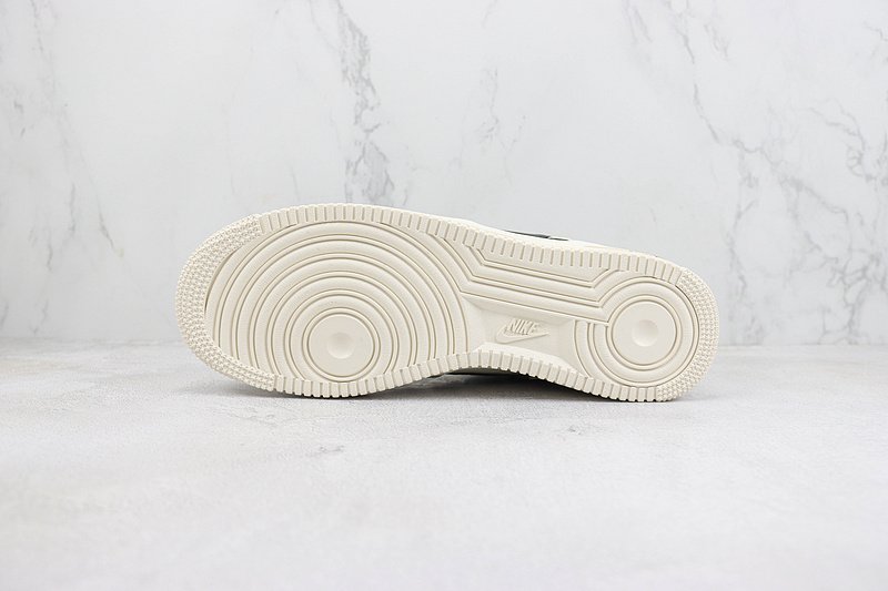 Nike Air Force 1 Low "Cream/Sparkling Obsidian" фото № 8