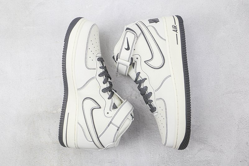 Undefeated x Nike Air Force 1 Mid "Cream White/Dark Grey" фото № 7