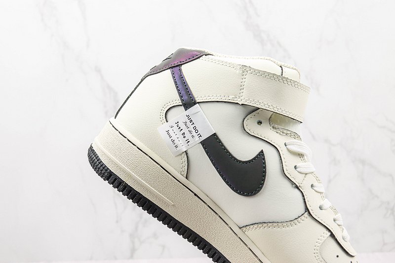 Nike Air Force 1 Mid "Cream White/Obsidian Black" фото № 3