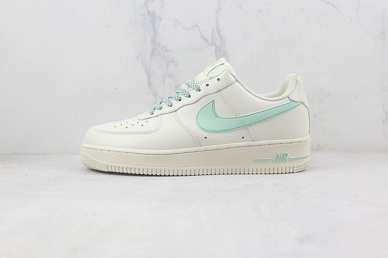 Nike Air Force 1 Low "Off White/Misty Green" фото № 2
