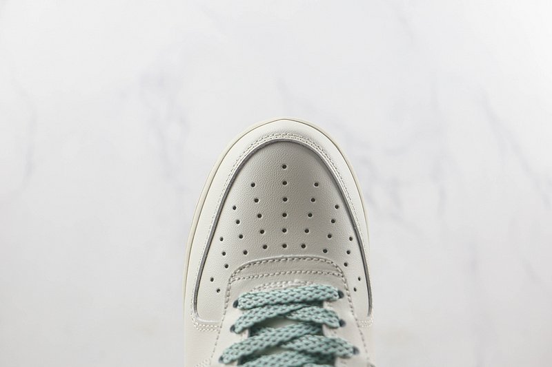 Nike Air Force 1 Low "Off White/Misty Green" фото № 4