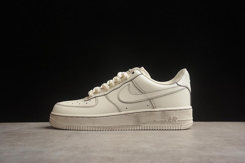 Nike Air Force 1 "Vintage White" фото № 2