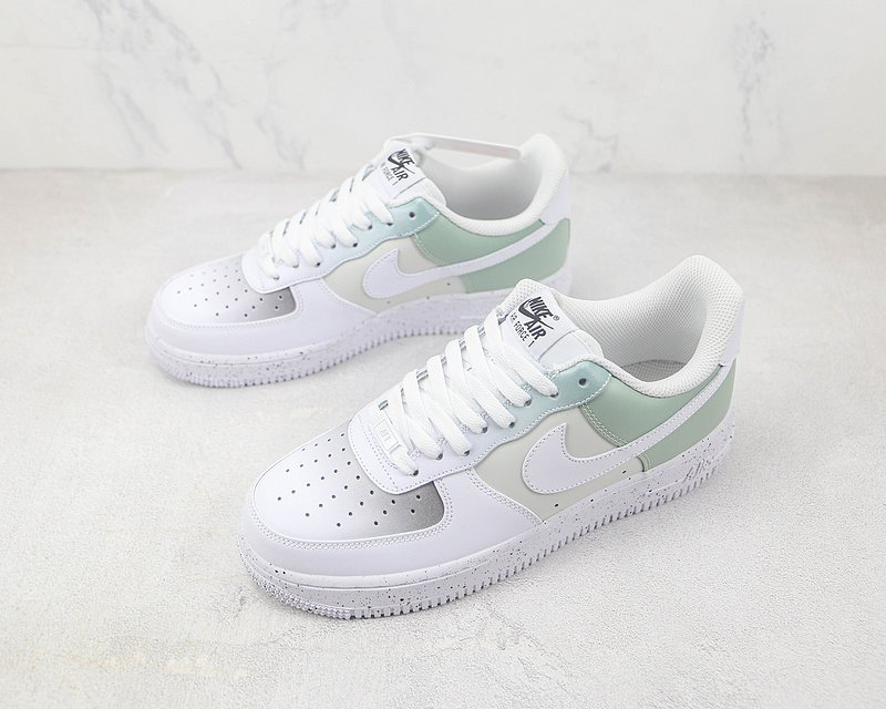 Nike Air Force 1 07 Low "White/Matcha Green/Grey" фото № 5