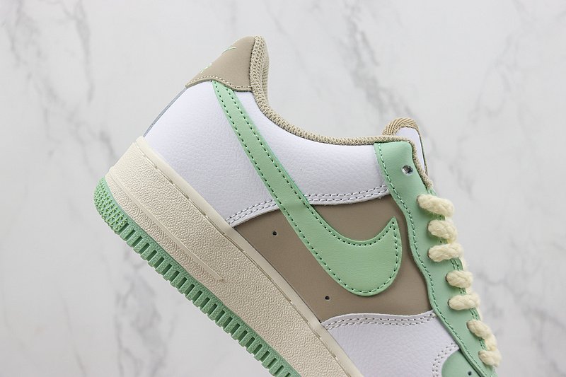 Comme Des Garcons x Nike Air Force 1 Low "Green/White/Grey" фото № 3