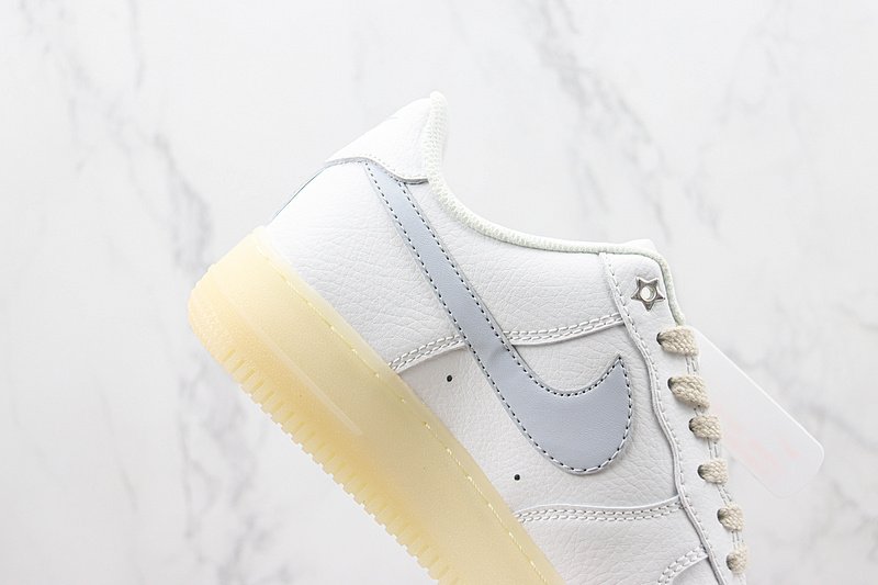Nike Air Force 1 Low "Summit White" фото № 3