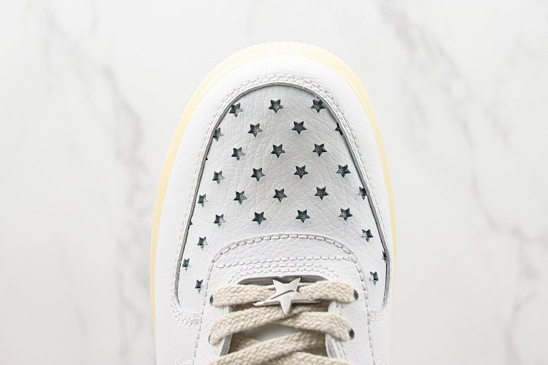 Nike Air Force 1 Low "Summit White" фото № 4
