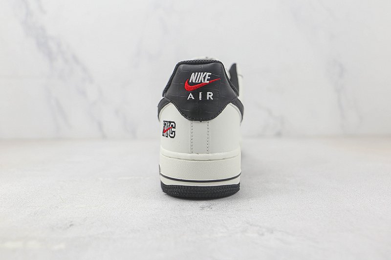 Nike Air Force 1 Low "NYC White/Black/Red" фото № 9
