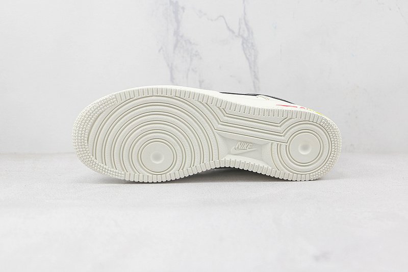 Nike Air Force 1 Low "Beige/Black/Hidden Gradient" фото № 8