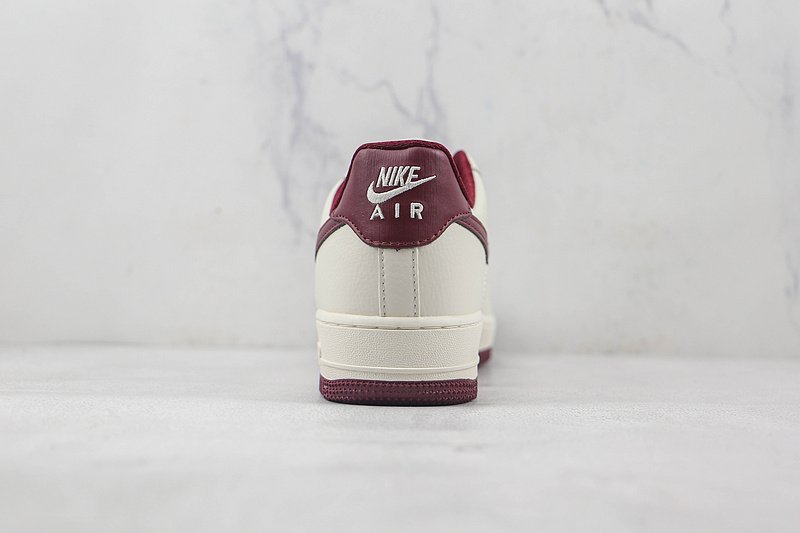 Nike Air Force 1 07 "White/Wine Red" фото № 9