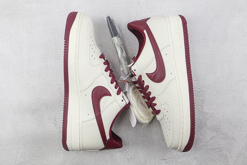 Nike Air Force 1 07 "White/Wine Red" фото № 6