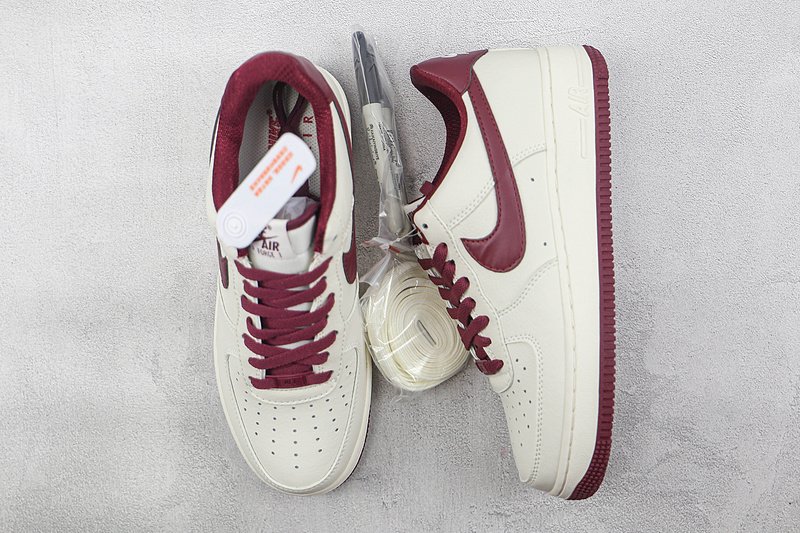 Nike Air Force 1 07 "White/Wine Red" фото № 7