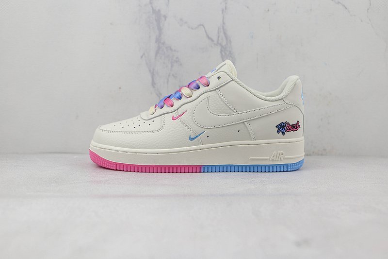 Nike Air Force 1 07 Low "Cream Bubble Gum" фото № 2