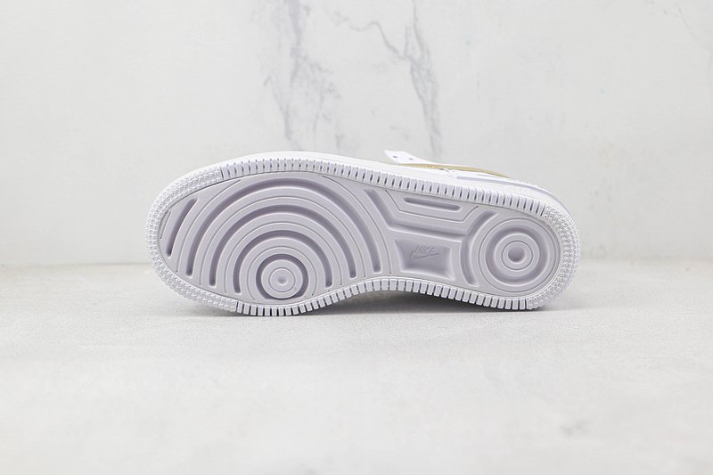 Nike Air Force 1 Low "Gold and Silver" фото № 8