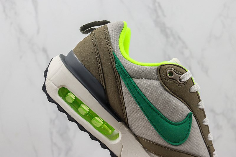 Nike Air Max Dawn "Olive Grey/Malachite" фото № 4