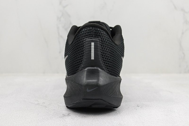 Nike Air Zoom Pegasus 40 "Black" фото № 9