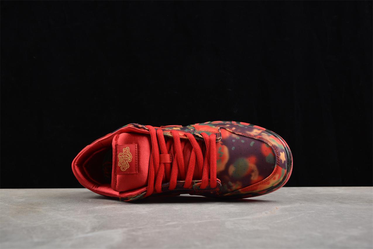 The Wizard Of Oz x Nike SB Dunk Low "Poppy Field" фото № 3