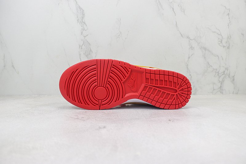 Nike Dunk Low "Wedding Red" фото № 9