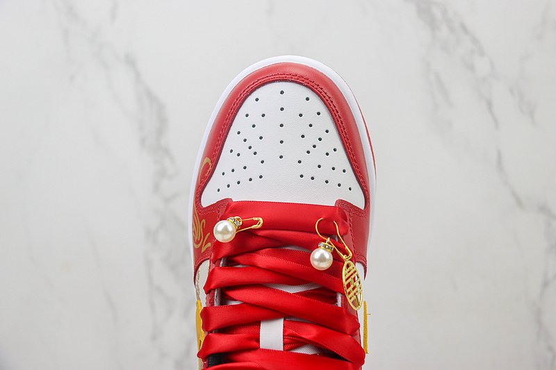 Nike Dunk Low "Wedding Red" фото № 4