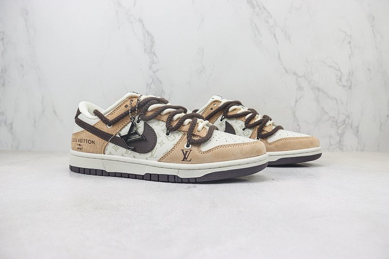 Louis Vuitton x Nike Dunk Low "Cream White/Black/Bisque" фото № 6