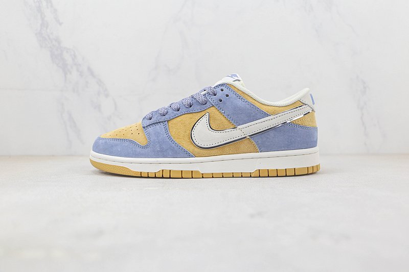 Otomo Katsuhiro x Nike SB Dunk Low "Light Blue/Yellow" фото № 2